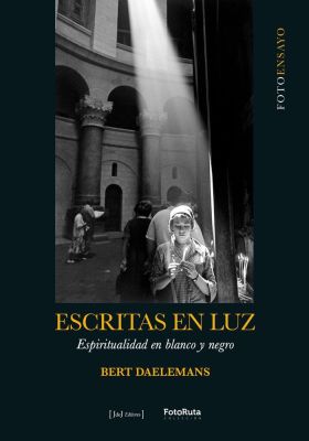 ESCRITAS EN LUZ