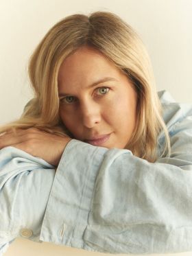 A PESAR DEL DESCRÈDITO