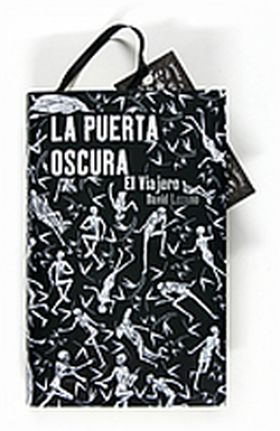 LA PUERTA OSCURA