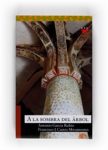 A la sombra del árbol